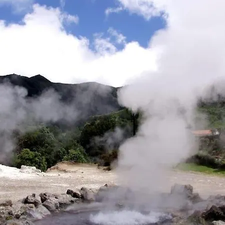 Casa Miradouro Azores * Povoacao (Sao Miguel)