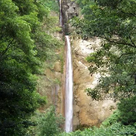 Feriehus Casa Miradouro Azores *